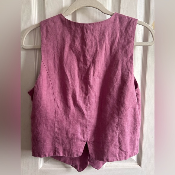 Single Breasted Linen Vest - Picture 7 of 7